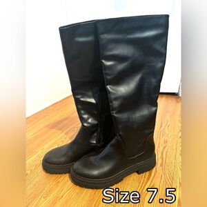 *NEW* Women Knee high winter boots